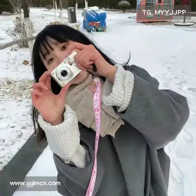 滑凤默